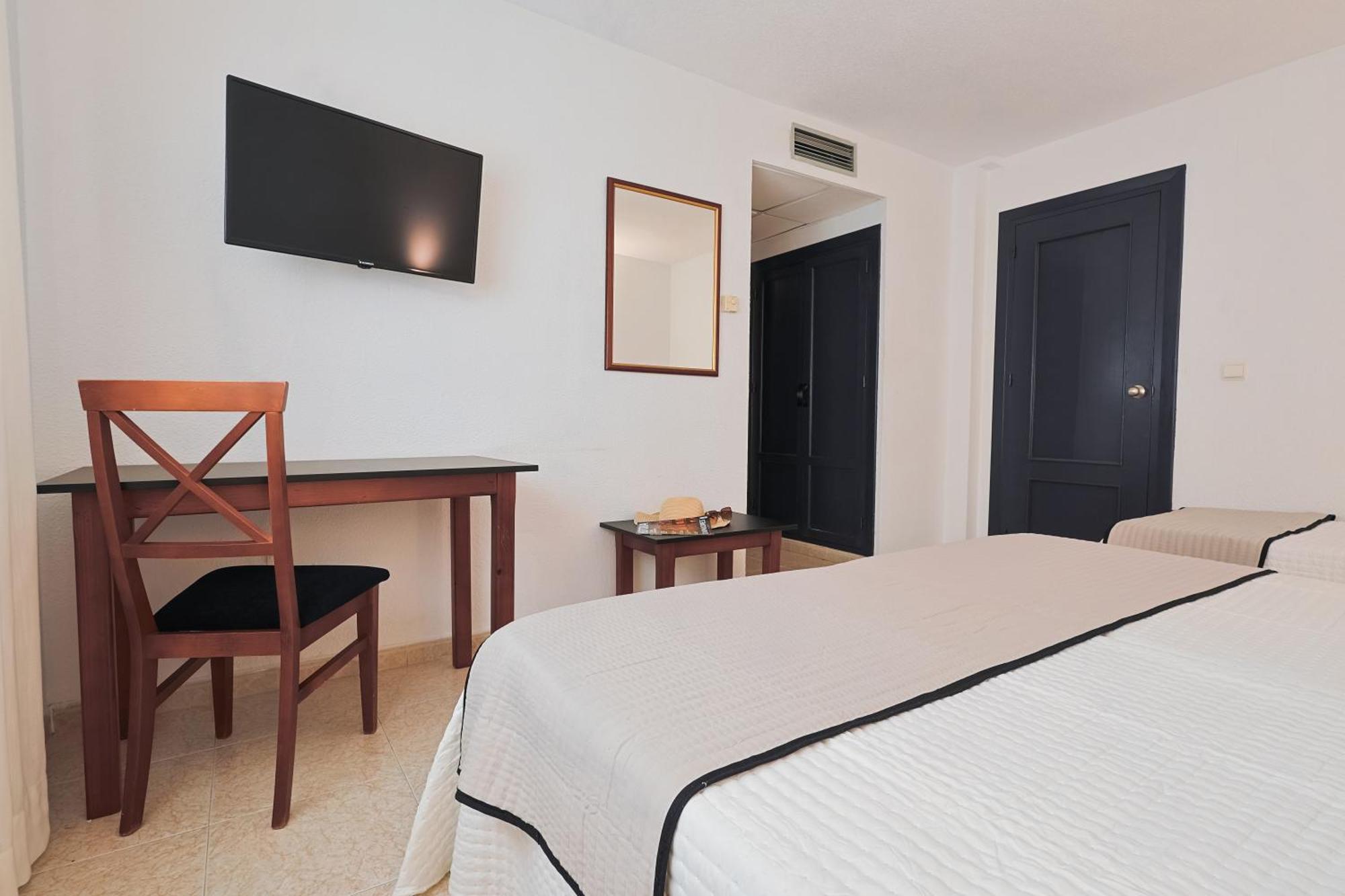 Hotel Olas De อัลมูเญการ์ ภายนอก รูปภาพ